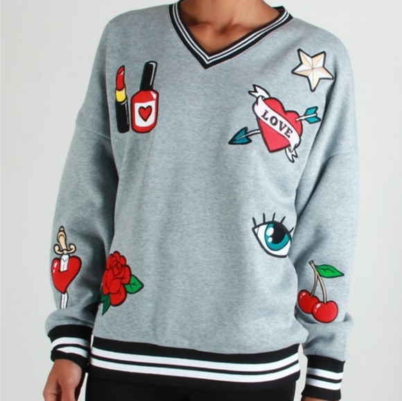 Sweaters - Red Fox oversized sweatshirt with embroidery